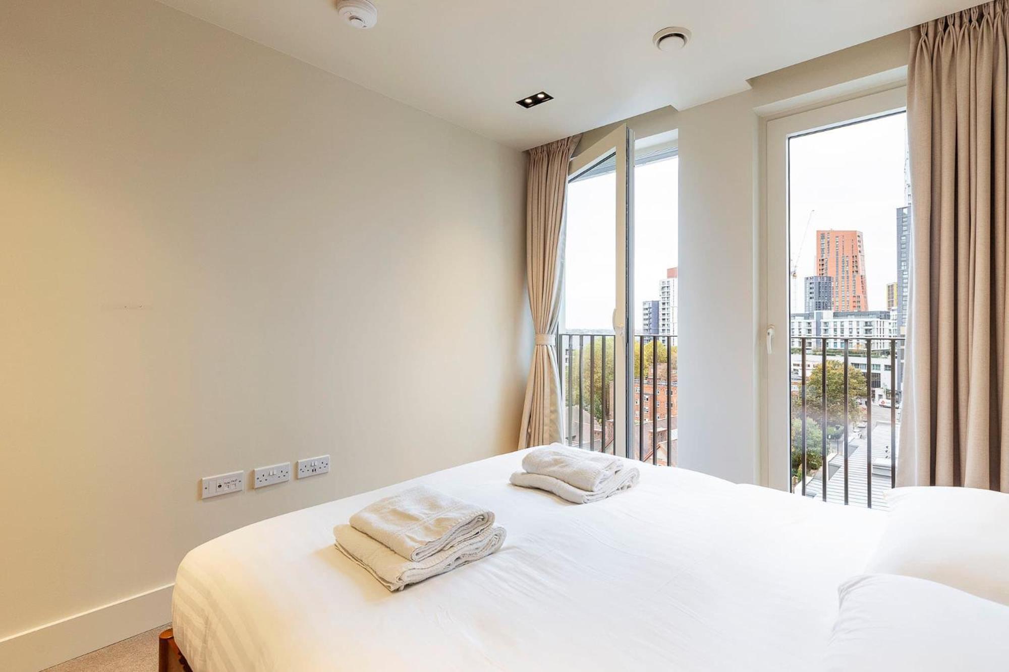 3br 2bth Penthouse In Londra