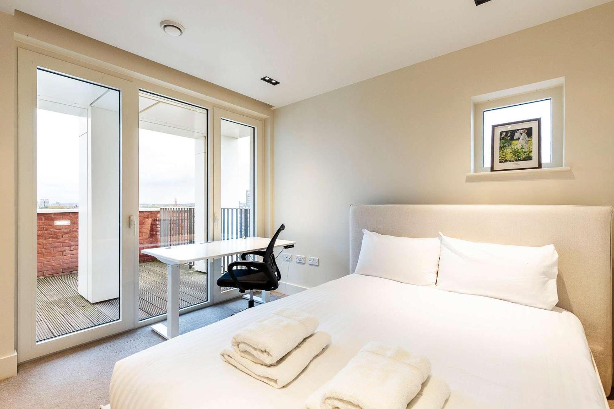 3br 2bth Penthouse In Appartamento